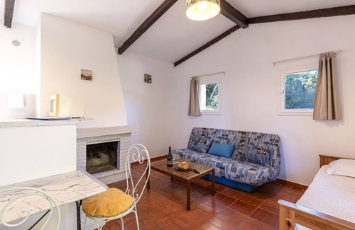Santa Giulia Casa | Casa Lavezzi by Interhome