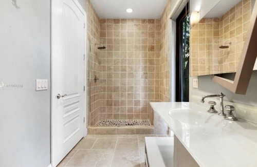 Southwest Coconut Grove Casa | Casa Le Jeune Luxury Villa in Coconut Grove