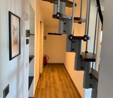 Luino Apartamento | Casa LEA