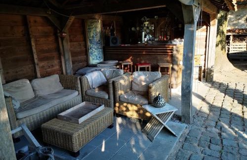 Oostkamp Cama Y Desayuno | Casa Leone near Bruges with jacuzzi & parking