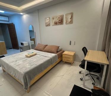 Imus Apartamento | Casa Leveria Unit 4 with Patio, Inquire Parking Availability
