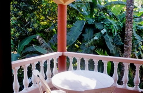 La Ceiba Apartamento | Casa Lily & Coco - Estudio Coco / Chicco