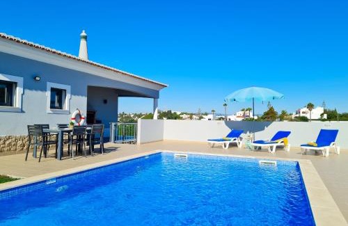 Carvoeiro Casa | Casa Limão - Private Pool - Beach & Center (650m)