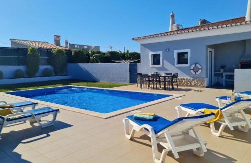 Carvoeiro Casa | Casa Limão - Private Pool - Beach & Center (650m)