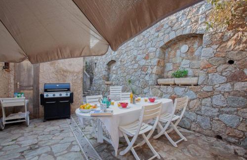 Monticello Apartamento | Casa Lisa - appartement dans le village de Monticello vue mer