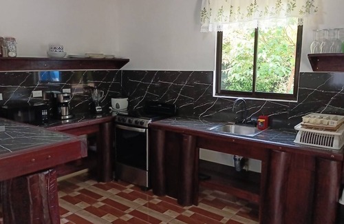 Cahuita Casa | Casa Lisa, private pool, A/C