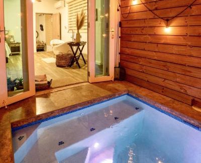 Puntas Apartamento | Casa Loba Suite 3 with private pool and tub