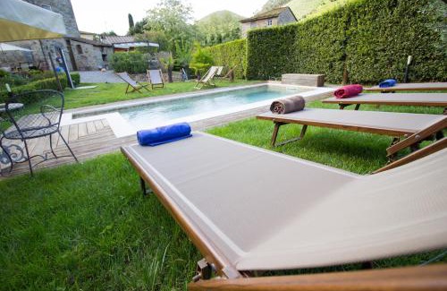 Pieve di Compito Casa | Casa Locci