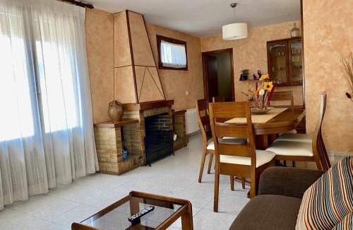Beceite Casa | Casa Lola en Beceite rodeados de montañas y ríos
