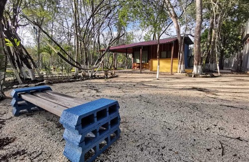 Xpujil Cabina | Casa Lola, disfruta de la selva con todas las comodidades.