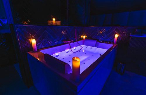 Quincy-Voisins Apartamento | Casa Love - Love Room