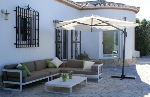 Canillas de Aceituno Casa | Casa lucía