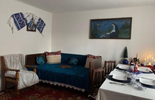 Mihalt Casa | CASA LUI MOȘU