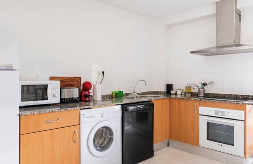 Castiello de Jaca Apartamento | Casa Luis: APARTAMENTO con JARDÍN PRIVADO en los PIRINEOS.