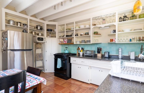 Southside Casa | Casa Lujan | Cozy Home with Hot Tub + Near Area Attractions!