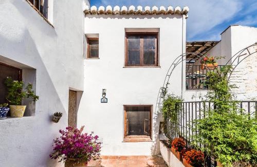 Pinos del Valle Casa | Casa Luna - 16th century traditional spanish village house