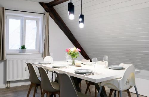 Guenzburg Apartamento | CASA LUXE - 80qm - Stadtmitte - Familienfreundlich - Parkplatz - 5km zum Legoland