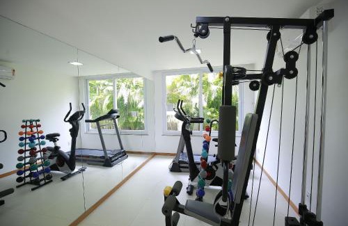 Guarajuba Casa | Casa Luxo Temporada - 5 quartos - Guarajuba - Academia - Piscina e Vista
