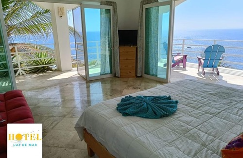 Cuatunalco Hotel | Casa Luz de Mar