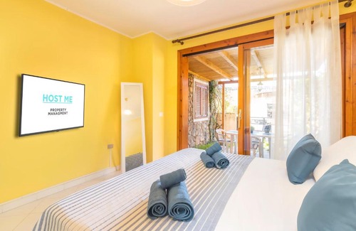 Villasimius Apartamento | Casa Madrid 2 - FREE WIFI - with patio