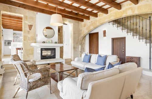 Menorca Villa | Casa Magestic - Cuatro Habitaciones Villa, Capacidad 8