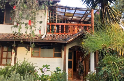 Cumbayá Cama Y Desayuno | Casa Magnolia