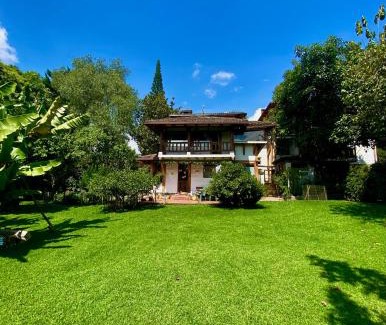 Cumbayá Cama Y Desayuno | Casa Magnolia
