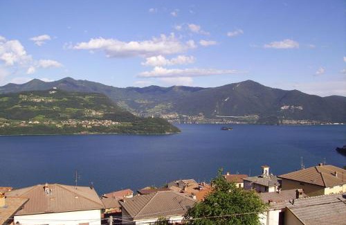 Tavernola Casa | Casa Magotina