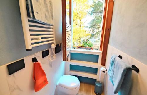 Turro Apartamento | Casa MaMo: Design & Vintage above Subway