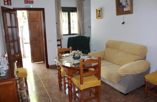 Prado del Rey Casa | Casa Manolito