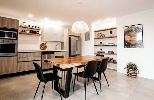 Las Escobas del Venado Condominio | Casa Mar, Stylish Condo at Blue Venao