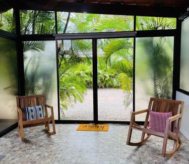 Paquera Casa | Casa Marañón con piscina Bioluminicencia Tortuga y Playa Quesera