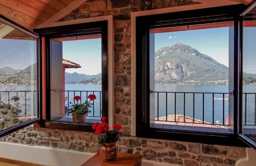 Varenna Casa | Casa Mara - La gran belleza de Varenna, con balcón sobre el lago de Como [Con A / C]