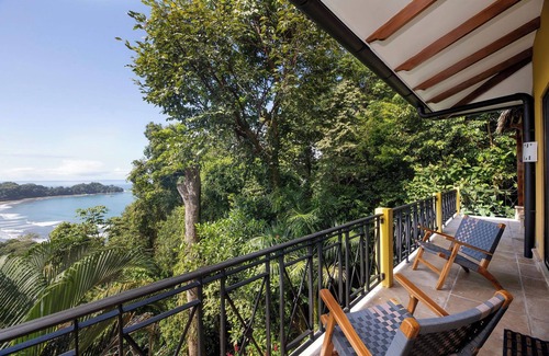 Dominicalito Condominio | Casa Mareas: Ocean & Jungle View