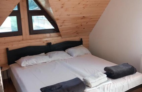 Gura Suhasului Casa | Casa Marga
