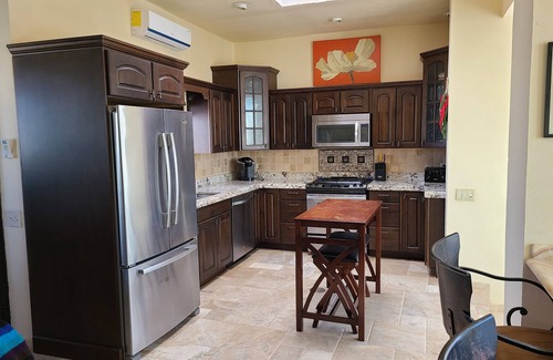 Puerto Peñasco Casa | Casa Margarita Playa la Jolla. 4 or 5 bdrm Pets? Yes. Add the casita + 70 per