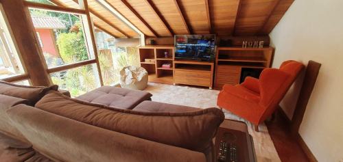 Araras Casa | Casa Maria Comprida, serviço incluído, linda vista