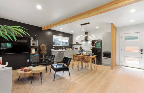 Carson Casa | Casa Maria- cute creekside 2bed/1bath