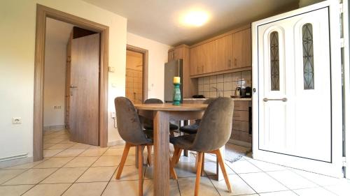 Agia Apartamento | Casa Maria