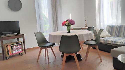 Porto Ceresio Casa | Casa Maria