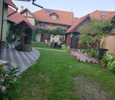 Orlat Casa | CASA Maria
