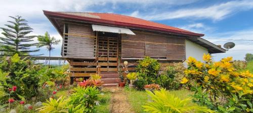Narra Cabina | Casa Marie Campsite