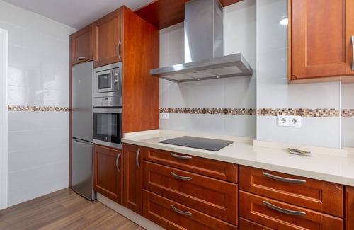 Torre del Mar Casa | CASA MARINA - Precioso apartamento con piscina comunitaria y cerca del mar. WiFi gratis.
