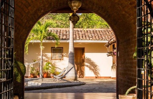 Playa Colorado Casa | Casa Marisombra: servicios divertidos y a pocos pasos de la playa