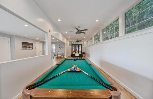 Suffern Casa | Casa Mattia 4BR Luxury Mountain Home