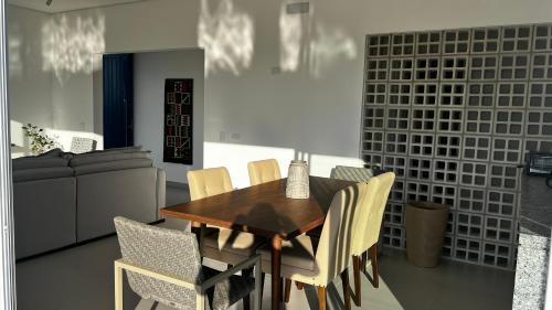 Mairinque Casa | Casa Mediterrânea no alto da montanha