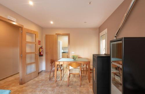Cercs Apartamento | Casa Menvil