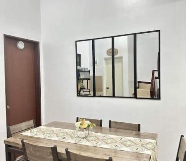 Lipa Apartamento | Casa Mercado III