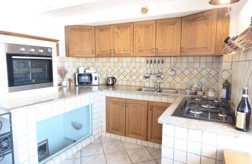 Positano City Centre Casa | Casa Minu- cozy family home, street level and sea view-
