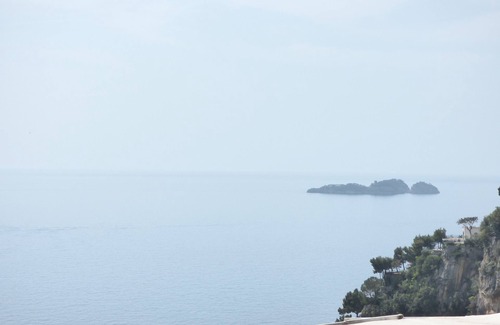 Positano City Centre Casa | Casa Minu- cozy family home, street level and sea view-